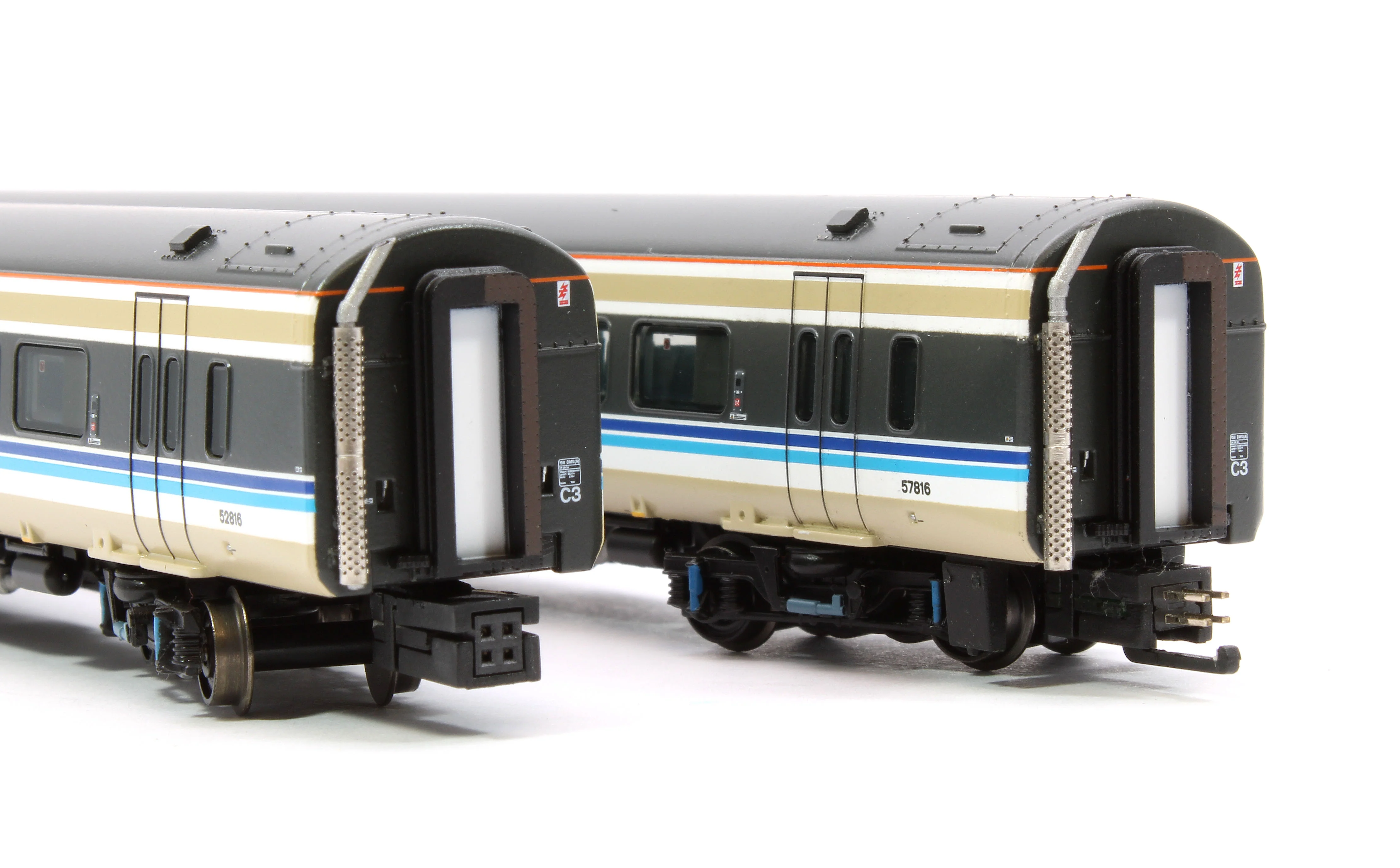 Class 158 2-Car DMU 158816 BR Regional Railways - DCC Sound - Image 9